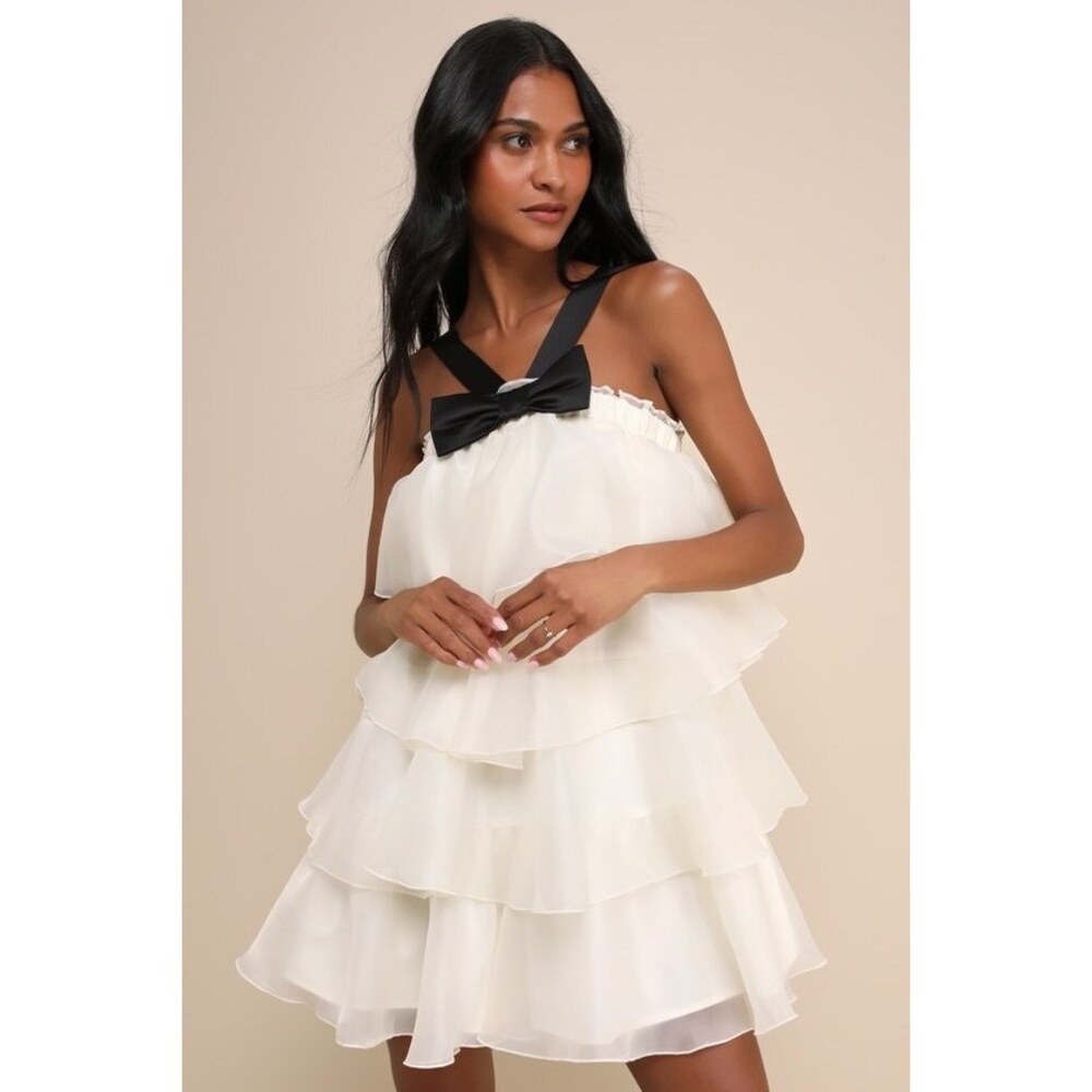 Lulus Deluxe Vision Ivory And Black Tiered Bow Shift Mini Dress White - Size XS